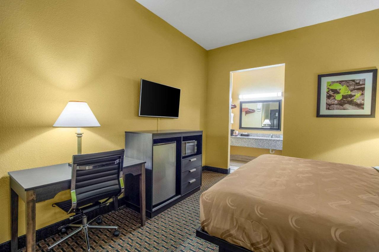 Quality - Cayce Hotel *